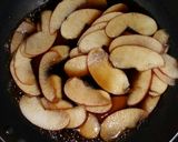 Foto langkah ke 4 dari resep Apple rose pie.