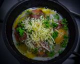 Foto del paso 9 de la receta: Huevos en el caldero de la abuela con chorizo argentino!