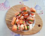 A picture of step 2 of Seafood Skewers with Scallops.