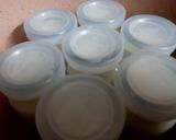 Hình bước làm 1 của món Sữa chua mix trái cây