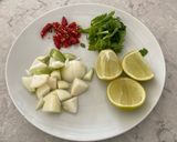 A picture of step 2 of Tom-Yam Seafood.