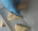 Foto langkah ke 7 dari resep Cheese Scone - Frozen bread.