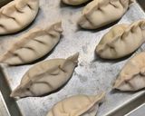 Foto del paso 4 de la receta: Empanadas de pollo, salsa blanca y espinaca