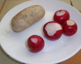 Foto del paso 3 de la receta: Aperitivo de morcilla blanca (blanquets) con rábanos