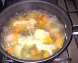 Foto del paso 2 de la receta: Sopita de Verduras con fideos letritas 😋