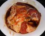 Hình bước làm 2 của món Hủ tiếu khô xá xíu