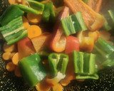 Foto del paso 3 de la receta: Ternera guisada en salsa