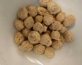 A picture of step 1 of Soya Chunks Fry.