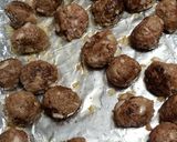 A picture of step 6 of Sheik's Sweet N' Sour Meatballs.