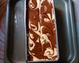 Foto langkah ke 8 dari resep Classic Marble Cake.