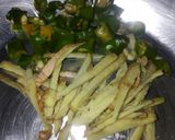 A picture of step 8 of Chane ki dal ka bhurta.