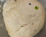 A picture of step 1 of Paneer veggie stuffed paratha.