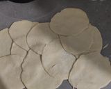Foto del paso 5 de la receta: Empanadas de panchos, panceta y queso