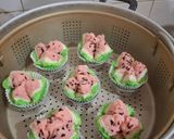 Foto langkah ke 10 dari resep Bolu Kukus Mekar (Semangka).