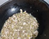 Foto langkah ke 4 dari resep Lumpia Ayam Rebung Spesial.