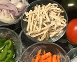 A picture of step 1 of Vegetable Linguine Pasta.