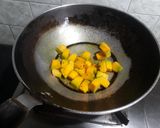 কুমড়ো তেঁতুলের চাটনি(kumro tetuler chutney recipe in Bengali) রেসিপি ধাপ - 2 ছবি