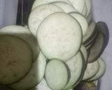 Foto langkah ke 1 dari resep Terong Ungu Cabe Garam.