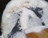 A picture of step 1 of Sooji ka Halwa.