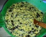 Foto del paso 2 de la receta: Budín de zapallitos y acelga