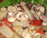 Foto langkah ke 5 dari resep Tumis Lobak Cumi Asin.