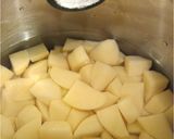 Zelleres tört krumpli recept fázis 1 fotója