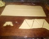 Foto del paso 4 de la receta: Medialunas de manteca riquísimas🥐