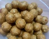 A picture of step 8 of Jowar ladoos.