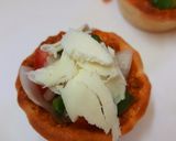 A picture of step 6 of Pizza Cups.