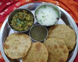 A picture of step 2 of Aloo (Aloo Ki Kachori).