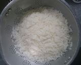 Foto del paso 2 de la receta: Arroz con cebolla en salsa de soja