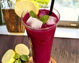 Foto langkah ke 4 dari resep Jus Buah Naga Lemon Mint.