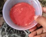 A picture of step 1 of Strawberry puri.