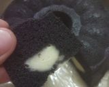 Foto langkah ke 6 dari resep Bolu Ketan Hitam Kukus isi Cream Cheese.