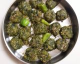 પાલક મુઠીયા (Palak Muthia Recipe In Gujarati) રેસીપી સ્ટેપ5ફોટો