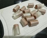 Hình bước làm 2 của món SP.0884 - Bánh Tráng Cuộn Xúc Xích Chiên Giòn