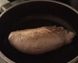 Foto del paso 2 de la receta: Peceto de cerdo con salsa de cebollas glaseadas