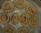 A picture of step 11 of Cinnamon roll 2.