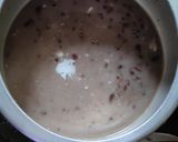 A picture of step 3 of Maa di daal with twist.