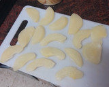 Foto del paso 6 de la receta: Ensalada de rúcula con queso frito, pera en almíbar y vinagreta de orégano