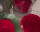 Foto langkah ke 2 dari resep Bubur Sumsum Buah Naga Merah.