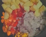 A picture of step 2 of Masala Bhelpuri.