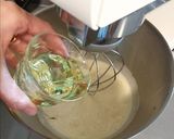 Foto del paso 4 de la receta Bizcocho de yogur y almendras