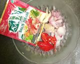 Foto langkah ke 2 dari resep Tumis Selada Air.
