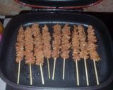 Foto langkah ke 3 dari resep Sate usus ayam pedas lezatt.