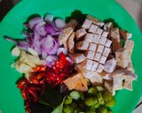 Foto langkah ke 1 dari resep Garang Gasem Tempe Tauge Khas Tegal.