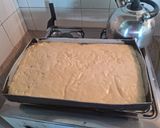 Foto del paso 8 de la receta: Torta invertida de frutas 🍌🍎🍒🍑
