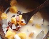 A picture of step 2 of Milky fruit bowl.