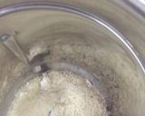A picture of step 1 of Oats & Strawberry Milkshake with caramelized sunflower seeds.