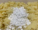 A picture of step 1 of Mashed Potato fries.